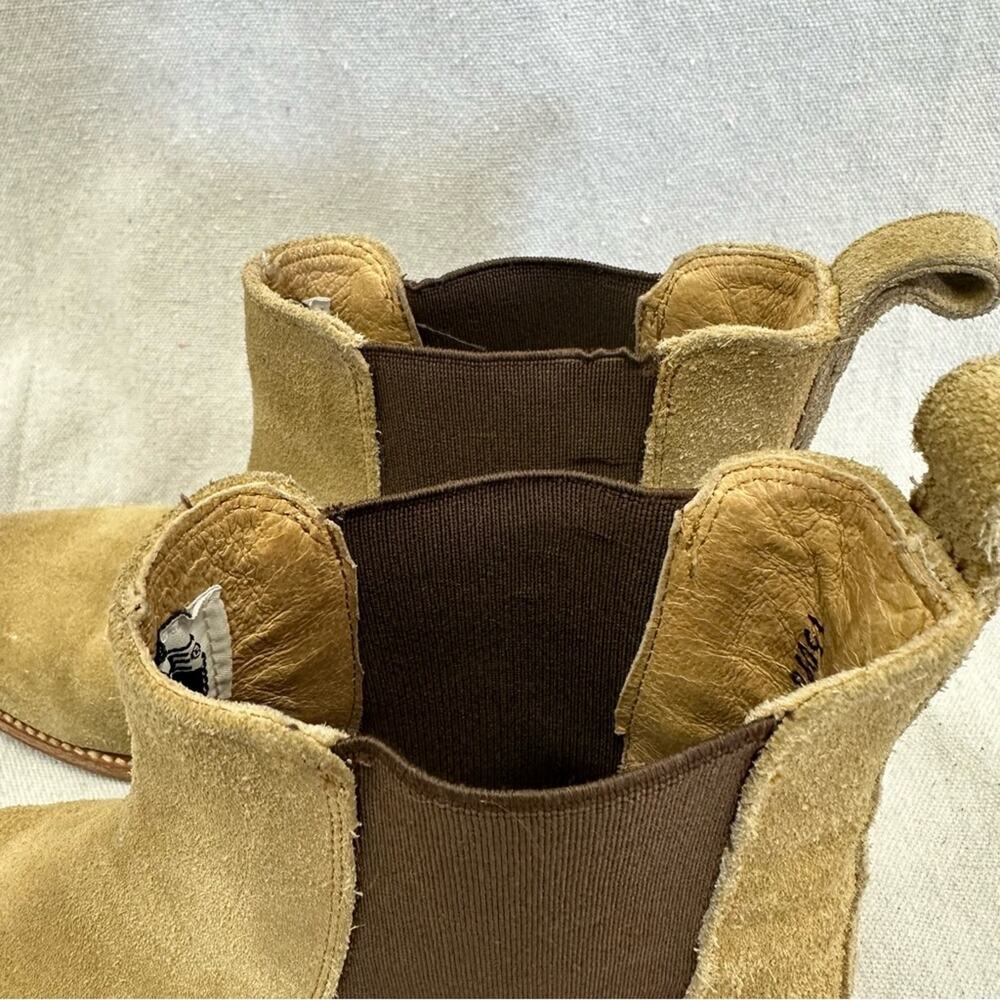 Frye tan and brown nubuck leather Chelsea boots women's size 8.5 - Picture 4 of 16